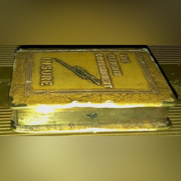 Vintage 1920s ELEVENTH COMMANDMENT: INSURE Save and Insure Book Coin Bank - Picture 9 of 9